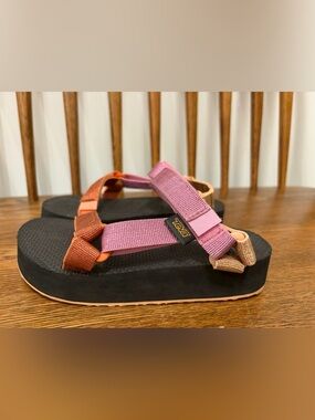 Teva Midform Universal Metallic Sandals Pink Multi Kids Size 1